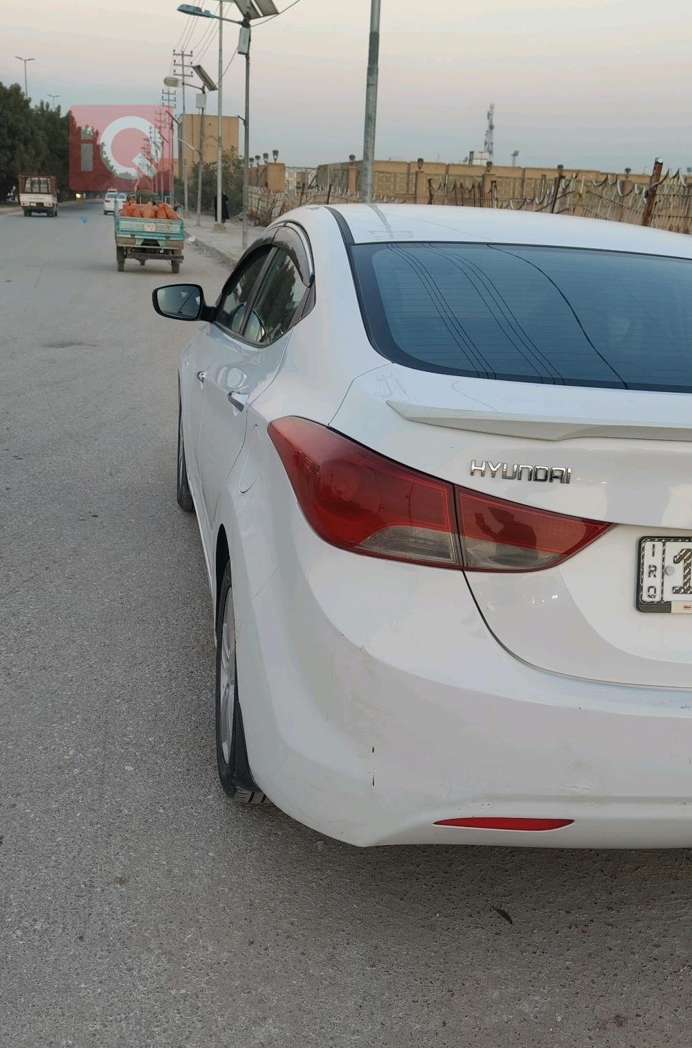 هیۆندای ئەلەنترا